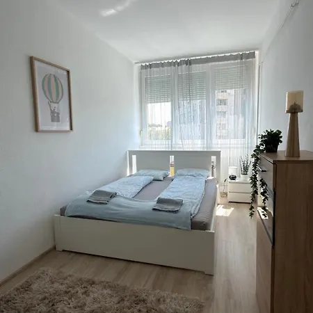 דירה Varkonyi Deluxe
