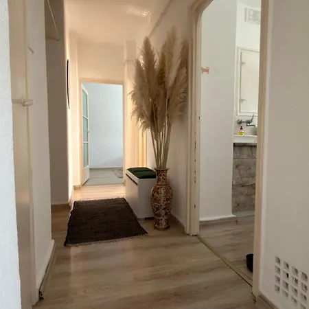 Varkonyi Deluxe דירה סולנוק