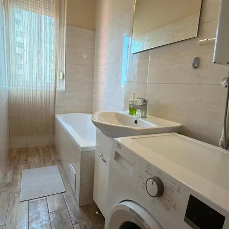 Varkonyi Deluxe דירה